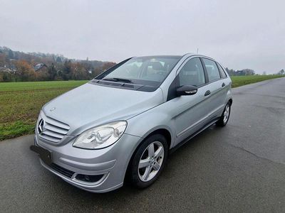 Gebraucht Mercedes B170 116 PS (85 kW) 2007 Silber Van / Kleinbus