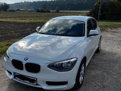 Gebraucht BMW 116 136 PS (100 kW) 2012 Weiß Kleinwagen