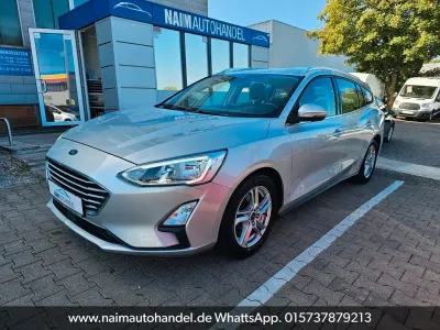 Gebraucht Ford Focus Cool & Connect 125 PS (91 kW) 2019 Silber Limousine