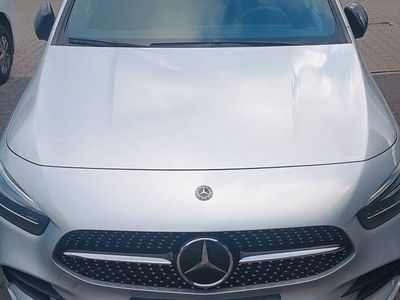 Gebraucht Mercedes B200 AMG 150 PS (110 kW) 2018 Silber Van / Kleinbus