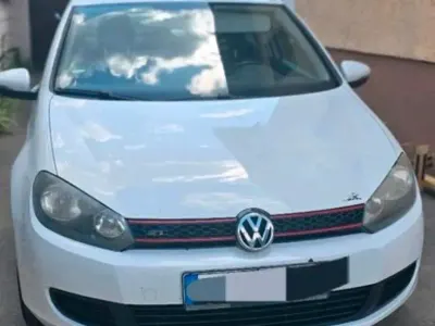 Gebraucht VW Golf VII 80 PS (58 kW) 2012 Weiß Kleinwagen