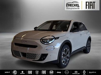 Neu Fiat 600E La Prima 114 kW (156 PS) 2025 Beige Kleinwagen