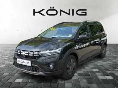 Gebraucht Dacia Jogger Expression 110 PS (80 kW) 2025 Schwarz Van / Kleinbus