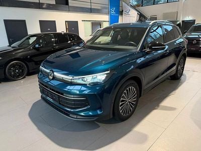 Gebraucht VW Tiguan Goal 150 PS (110 kW) 2025 Blau SUV