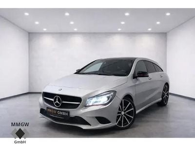 Gebraucht Mercedes CLA220 Shooting Brake Urban 177 PS (130 kW) 2016 Silber Kombi
