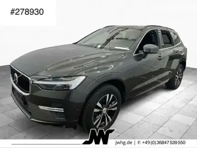 Gebraucht Volvo XC60 Momentum 197 PS (144 kW) 2022 Grau SUV