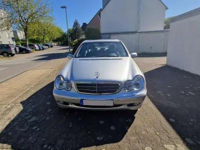 Gebraucht Mercedes C180 Classic 143 PS (105 kW) 2003 Grau Limousine