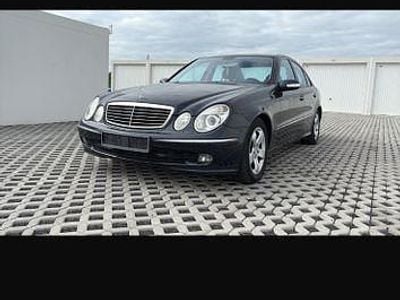 Mercedes E220