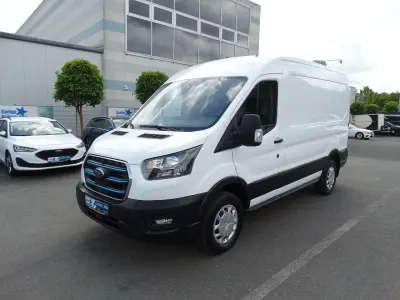 Gebraucht Ford Transit 135 kW (184 PS) 2023 Froßt  weiß Van / Kleinbus