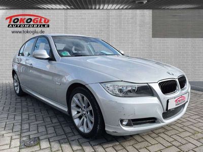 gebraucht BMW 318 318 d Klimaautom SHZ Temp PDCv+h Regensensor Alu Lichtsensor el.SP Spieg. beheizbar Multif.Lenkrad