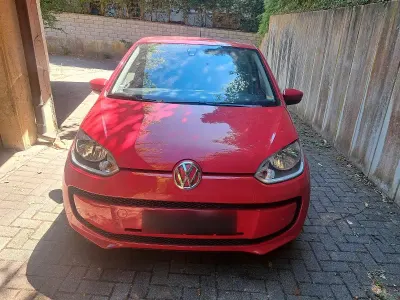 Gebraucht VW up! 75 PS (55 kW) 2012 Rot Kleinwagen