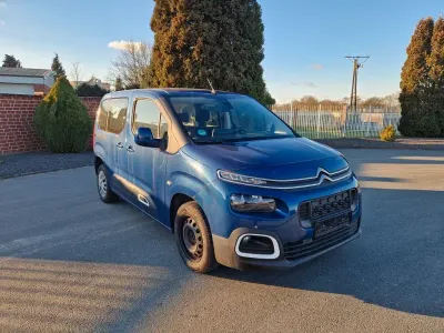 Gebraucht Citroën Berlingo Feel 131 PS (96 kW) 2021 Blau Van / Kleinbus