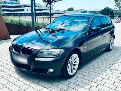 Gebraucht BMW 325 Comfort Edition 197 PS (144 kW) 2009 Schwarz Kombi