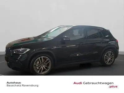 Gebraucht Mercedes GLA35 AMG AMG 306 PS (225 kW) 2022 Kosmosschwarz  metalliclack SUV