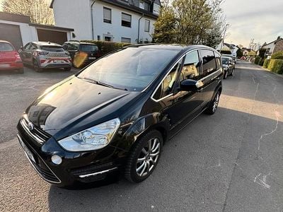Gebraucht Ford S-MAX Titanium 163 PS (119 kW) 2013 Schwarz Van / Kleinbus
