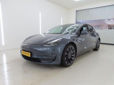 Begagnad Tesla Model 3 Performance 358 kW (487 HK) 2021 Grå Sedan