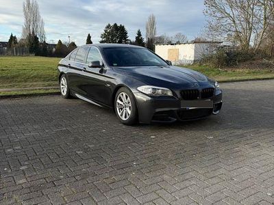 Gebraucht BMW 525 Sport Line 218 PS (160 kW) 2012 Grau Limousine