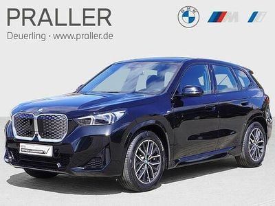 Gebraucht BMW iX1 M Sport 225 kW (306 PS) 2023 Saphirschwarz SUV