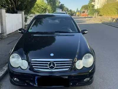 Gebraucht Mercedes C200 163 PS (119 kW) 2004 Schwarz Coupé