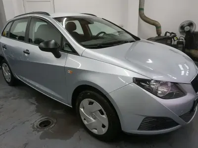 Gebraucht Seat Ibiza 69 PS (50 kW) 2011 Andere Limousine