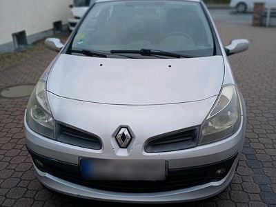Gebraucht Renault Clio III 75 PS (55 kW) 2006 Grau Kleinwagen