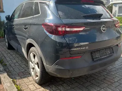 Gebraucht Opel Grandland X Business 131 PS (96 kW) 2018 Grau SUV