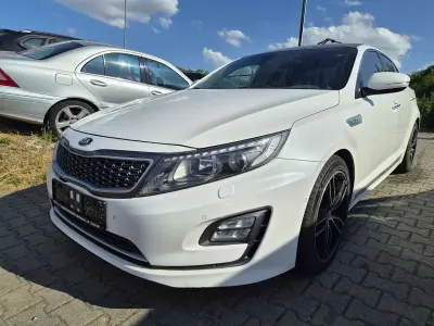 Gebraucht Kia Optima Hybrid 150 PS (110 kW) 2015 Snow white pearl Limousine