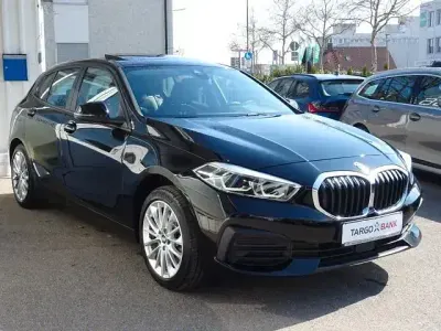 Używany BMW 120 Advantage 190 KM (139 kW) 2022 Czarny Hatchback