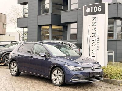 Gebraucht VW Golf VIII Active 116 PS (85 kW) 2021 Blau Limousine