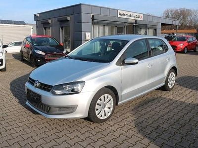 Silber Gebraucht 2011 VW Polo Comfortline Limousine | 5.900 € (Fairer Preis)