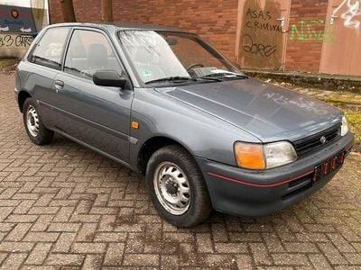 Gebraucht Toyota Starlet XLi 75 PS (55 kW) 1991 Grau Kleinwagen