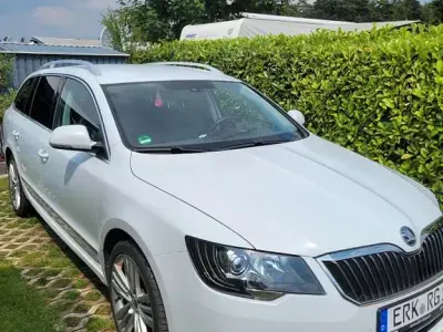 Gebraucht Skoda Superb Style 170 PS (125 kW) 2019 Weiß Kombi