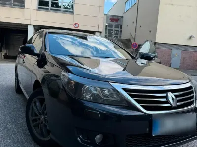 Gebraucht Renault Latitude 170 PS (125 kW) 2011 Schwarz Limousine