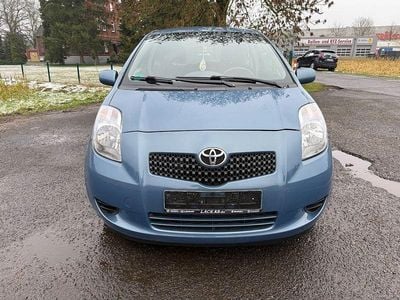 Blau Gebraucht 2006 Toyota Yaris Cool Limousine | 1.450 € (Guter Preis)