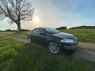 Gebraucht Renault Mégane Cabriolet Dynamique 120 PS (88 kW) 2004 Schwarz Cabrio