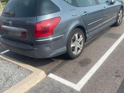 Peugeot 407