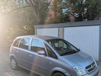 Usata Opel Meriva 101 CV (74 kW) 2005 Viola Monovolume