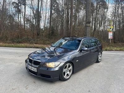 Gebraucht BMW 318 143 PS (105 kW) 2008 Grau Kombi
