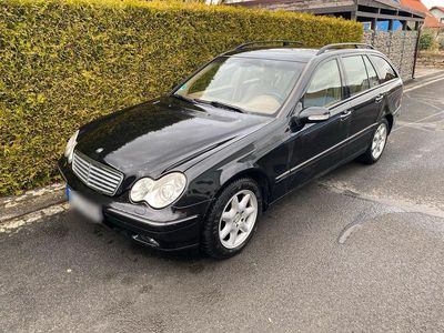 Gebraucht Mercedes C240 Elegance 176 PS (129 kW) 2003 Schwarz Kombi