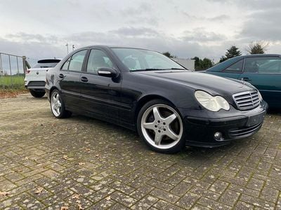 Mercedes C200
