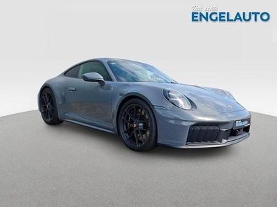 Porsche 911 Carrera GTS