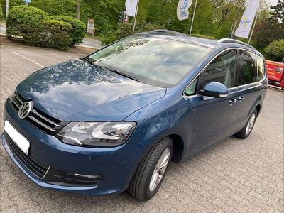 Second-hand VW Sharan Ocean 150 CP (110 kW) 2015 Albastru Monovolum