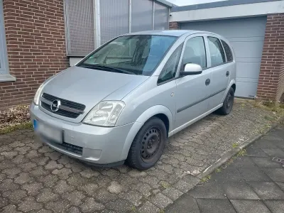 Używany Opel Meriva 2004 Srebrny Minivan