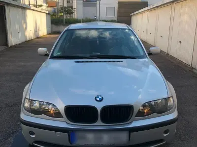 Gebraucht BMW 318 143 PS (105 kW) 2003 Silber Limousine