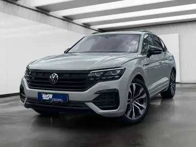 Gebraucht VW Touareg R-line 286 PS (210 kW) 2023 Beige SUV