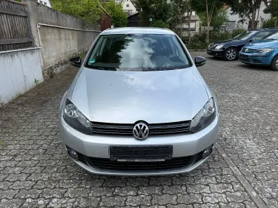 Gebraucht VW Golf VII Match 140 PS (102 kW) 2012 Silber Limousine