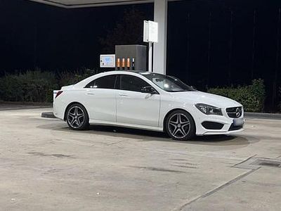 Gebraucht Mercedes CLA200 AMG line 156 PS (114 kW) 2013 Coupé