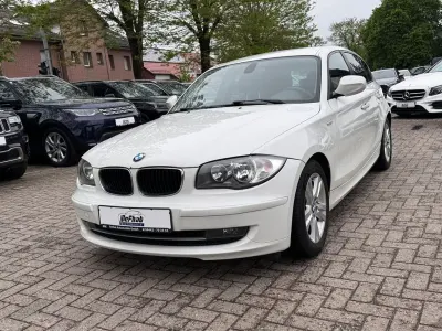 Używany BMW 116 Sport Line 122 KM (89 kW) 2011 Biały Hatchback