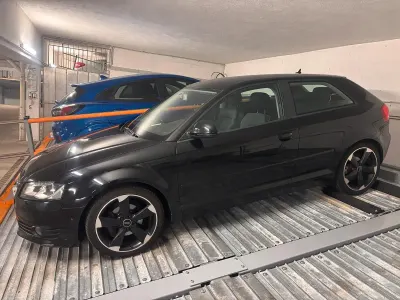 Gebraucht Audi A3 125 PS (91 kW) 2011 Schwarz Kleinwagen
