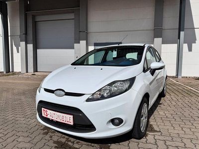 Gebraucht Ford Fiesta Trend 60 PS (44 kW) 2009 Weiß Kleinwagen